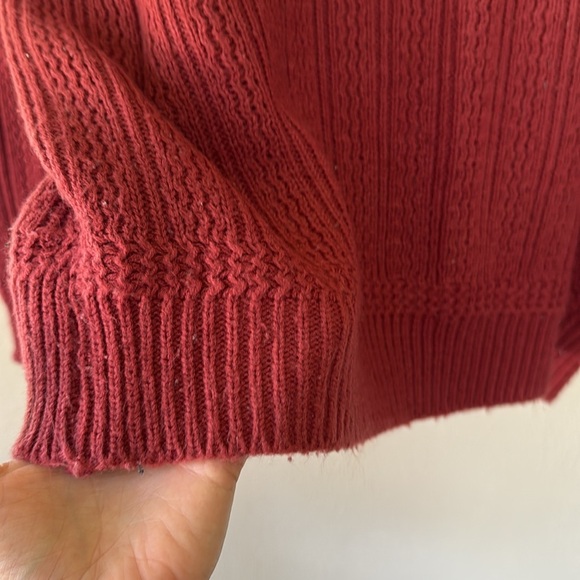 Vintage Today’s News Classic Red Men's Sweater large - Picture 6 of 7